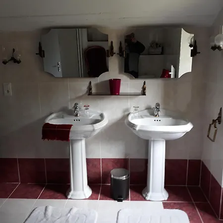 Maison Lalanne Couette-café 4*