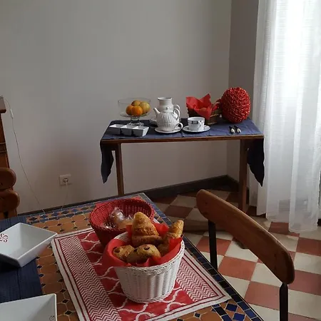 Couette-café Maison Lalanne 4*